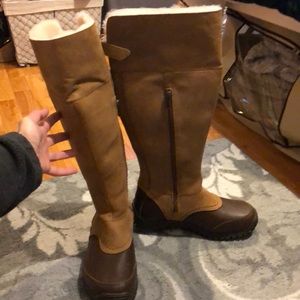 Ugg winter boots